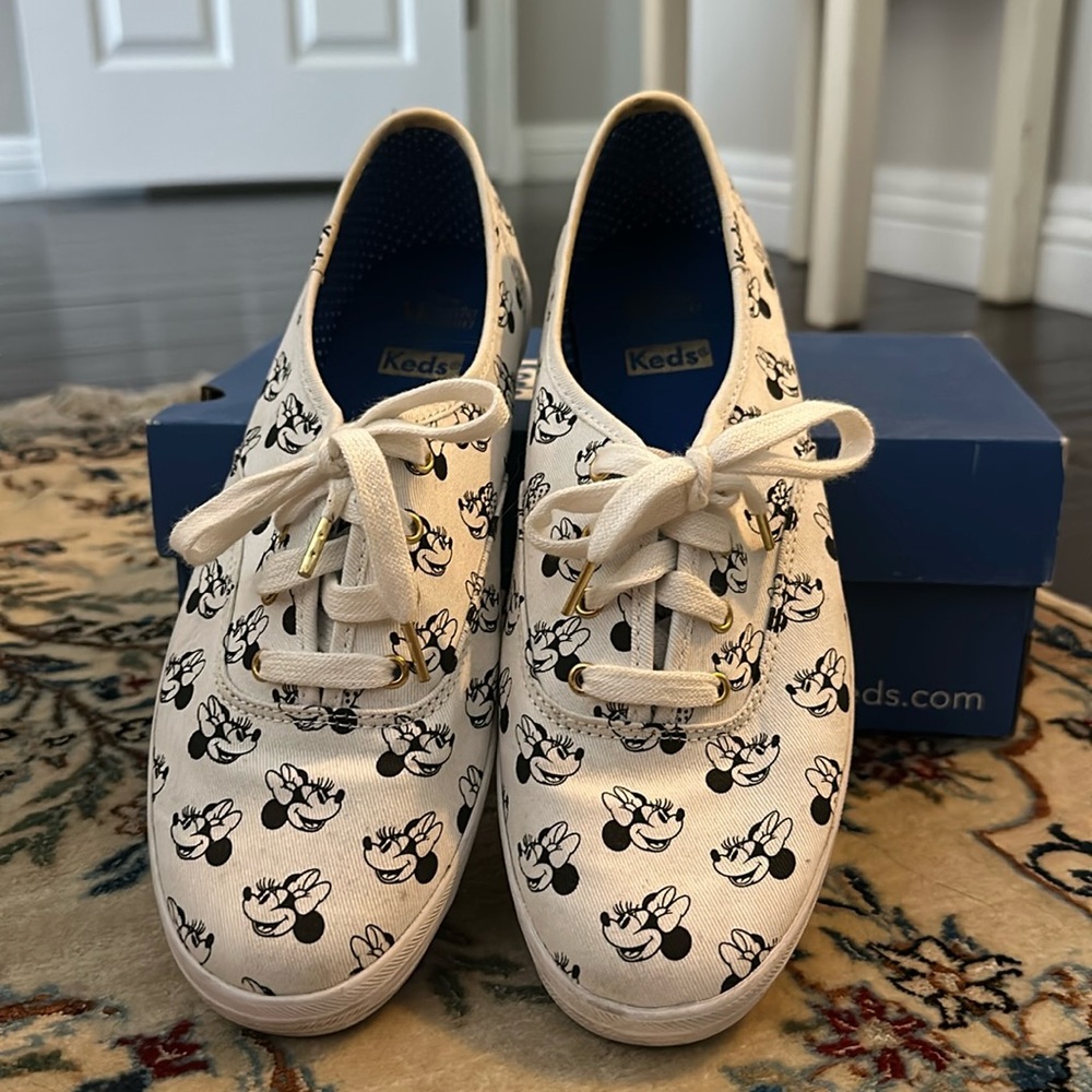 Minnie Mouse Keds sneakers size 8.5